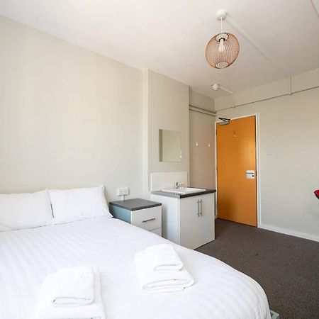 Spacious Room With Shared Facilities London Exteriör bild