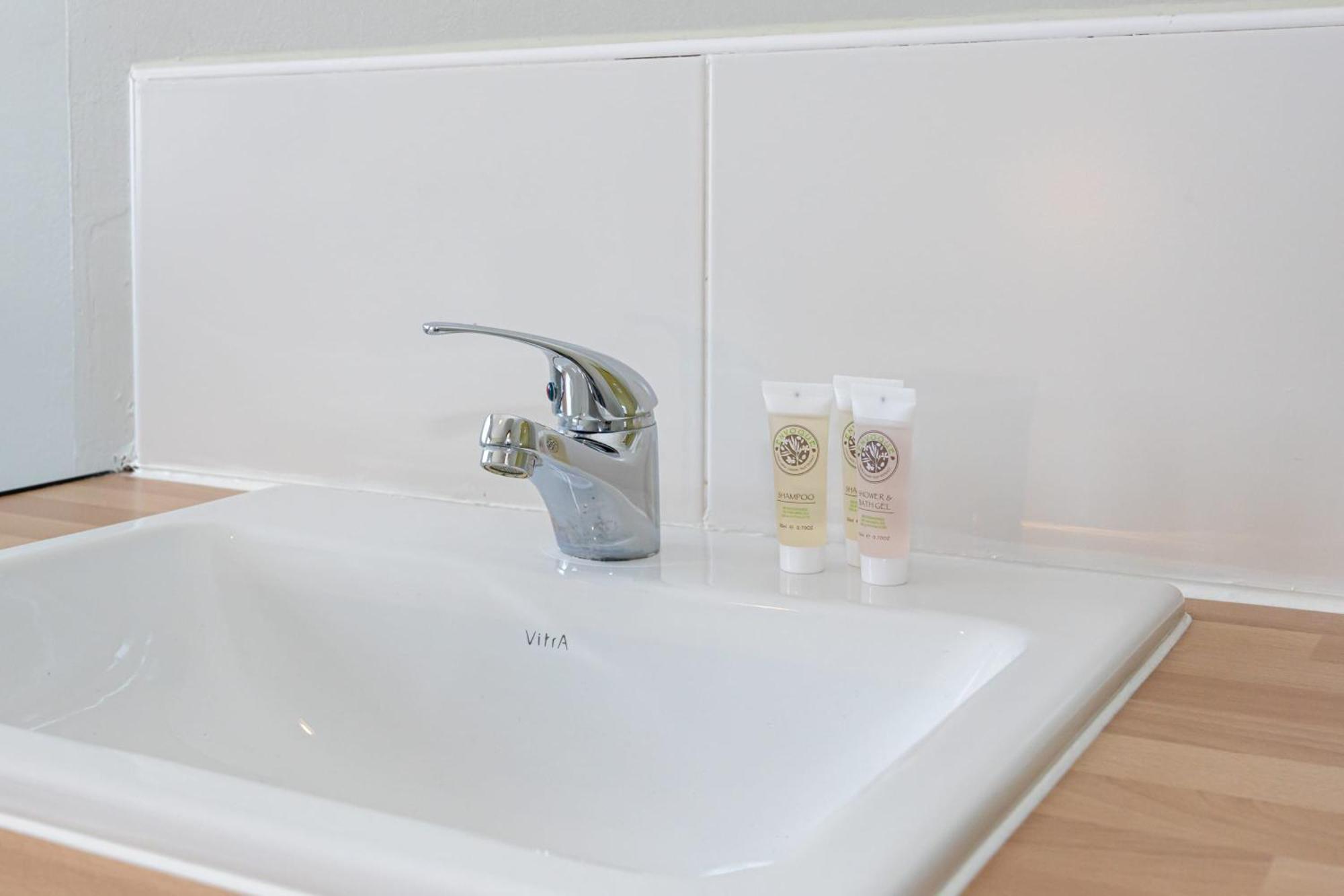 Spacious Room With Shared Facilities London Exteriör bild